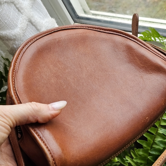 Vintage COACH Brown Half Moon Purse Pocket book USA Kimball - Picture 4 of 13